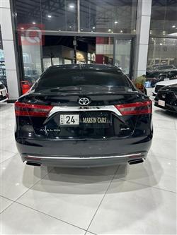 تويوتا أفالون